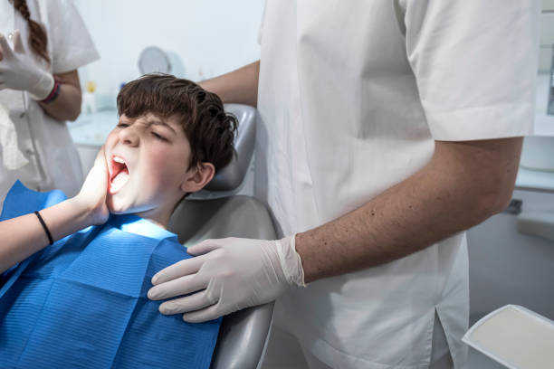 Best Emergency Gum Pain Relief  in Lake Sarasota, FL